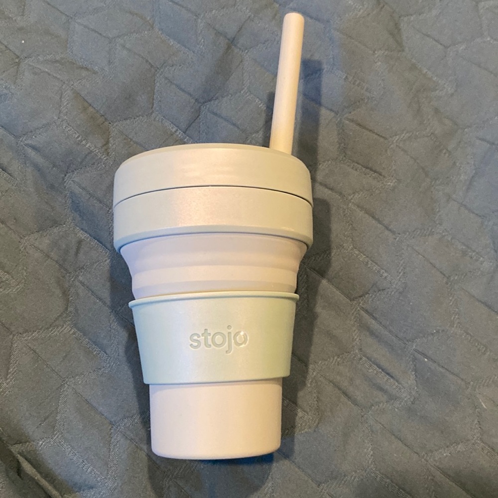 Stojo collapsible travel cup